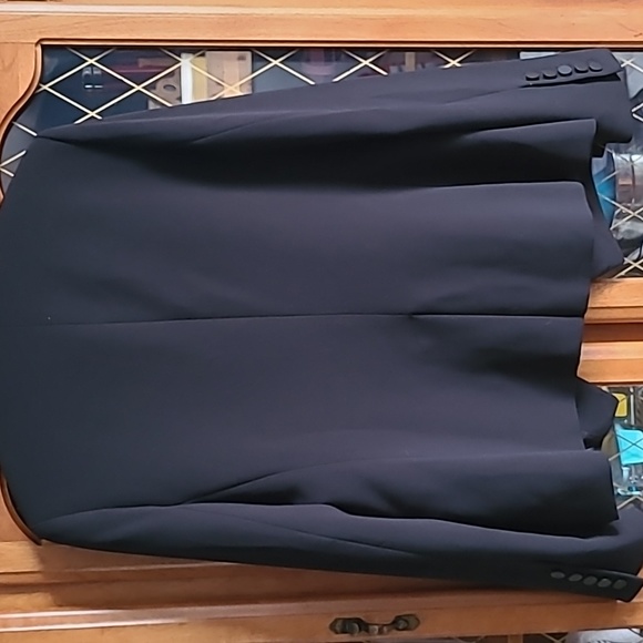 Black Blazer - Picture 6 of 7
